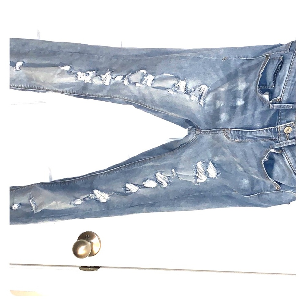 Ripped jeans